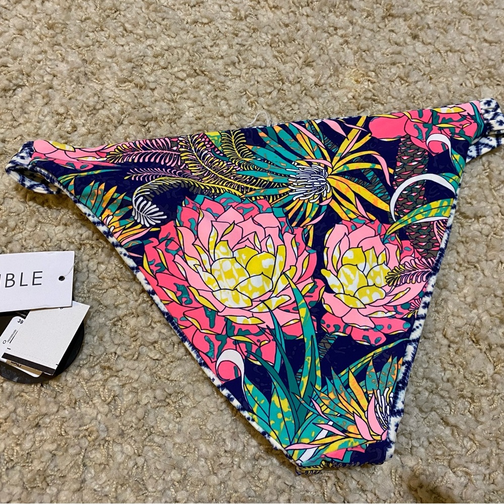 Body glove bikini bottoms